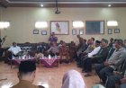 Sinergitas Polri-Pemerintah, Polsek Ciamis Hadir dan Amankan Pelantikan Dua Perangkat Desa Gunung Sari